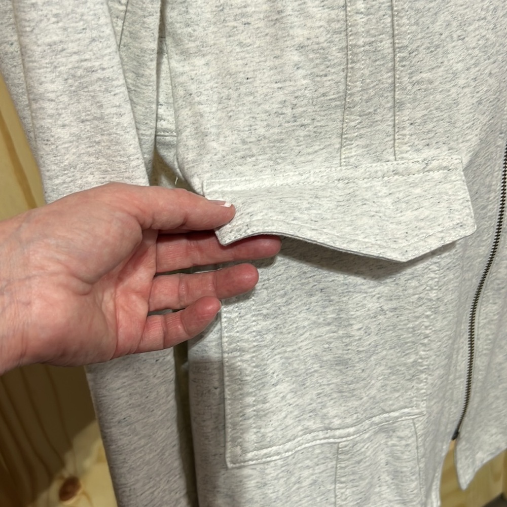 Cabi Stretchy Spring Jacket Medium - image 3